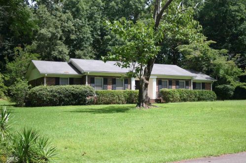 406 Debra Dr, Lagrange, GA 30240-3936