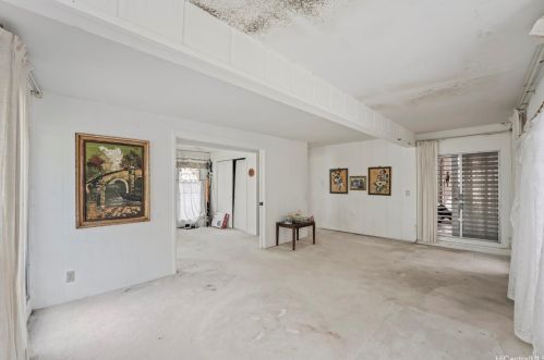 3359 Huelani Dr, Honolulu HI  96822-1276 exterior