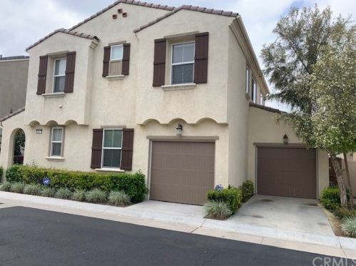 14675 Marquette Ave, Chino, CA 91710-7617