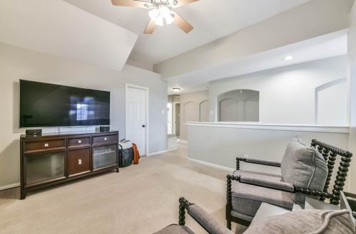 7035 Clustering Oak Ct, Richmond TX 77407-0822 exterior