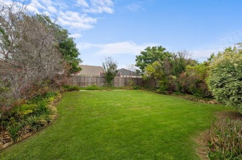 6108 Kristen Dr, Fort Worth TX  76131-1281 exterior