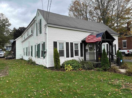 92 Main St, Unity, NH 03603-5209