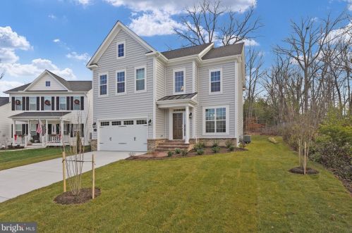 14495 Aurora Dr, Woodbridge, VA 22193