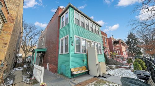 2505 Keeler Ave, Chicago, IL 60639-2131