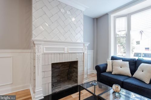 1316 Ellsworth St, Philadelphia PA  19147-4416 exterior