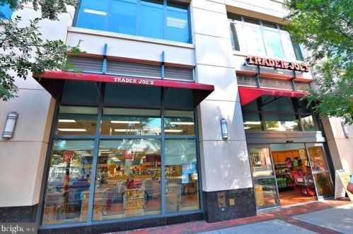 4309 2nd Rd, Arlington VA  43092-2910 exterior