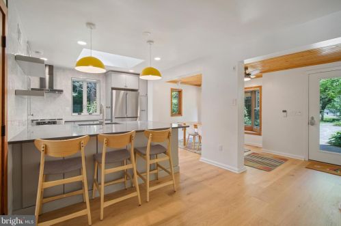 11822 Gordon Rd, Silver Spring MD  20904-2818 exterior