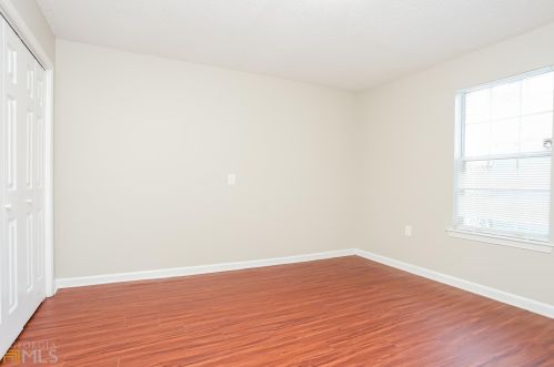 206 Oak Cir, Stockbridge GA  30281-3312 exterior