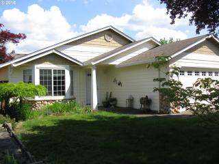 5701 50th Pl, Vancouver, WA 98661-2184