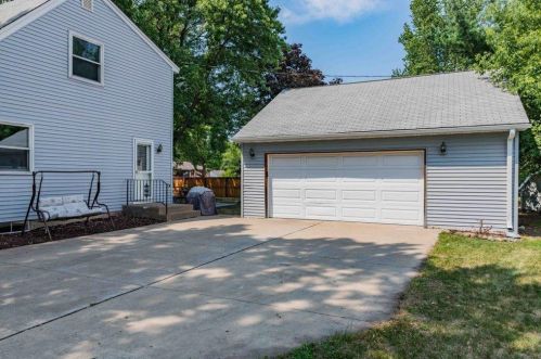 4718 57th Ave, Minneapolis, MN 55429-2820