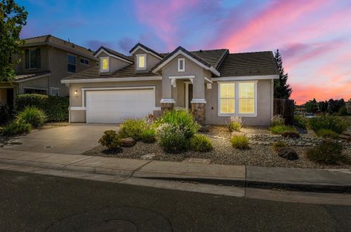 12248 Pawcatuck Way, Rancho Cordova, CA 95742-7734