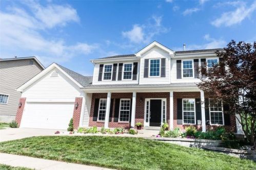 5147 Romaine Spring Dr, Fenton, MO 63026-5842