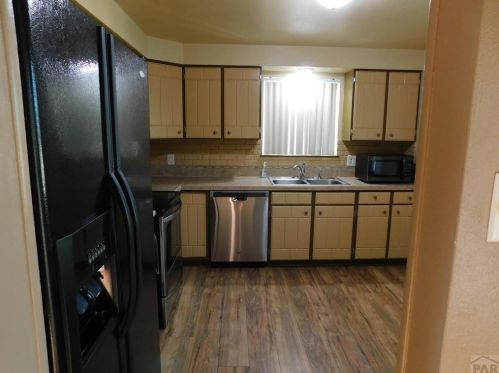 2640 Sherwood Ln, Pueblo CO  81005-3316 exterior