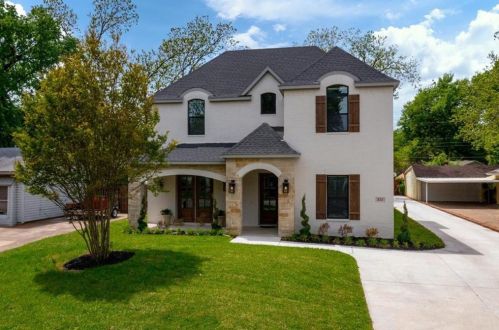 833 Northwood Rd, Fort Worth TX  76107-1031 exterior