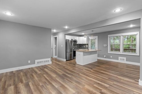 1699 Flintwood Dr, Atlanta GA  30316-4127 exterior
