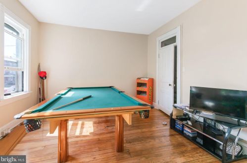 247 Ross St, Lancaster PA  17602-1940 exterior