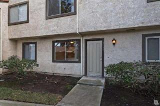 3135 Kelp Ln, Oxnard, CA 93035-1626