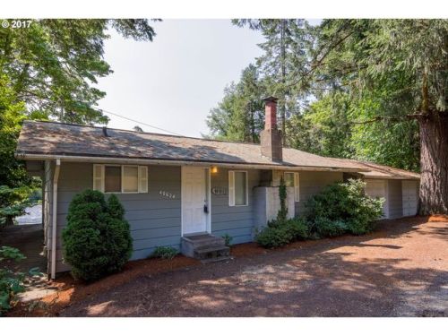 49624 Mckenzie Hwy, Finn Rock OR  97488-9741 exterior