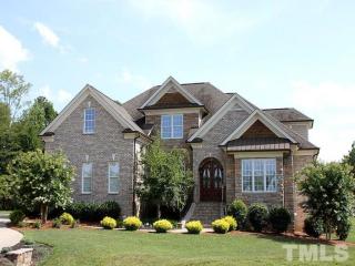 3213 Bankswood Dr, Raleigh, NC 27603-4854
