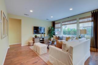 305 Macarthur Way, Los Angeles, CA 94513-4649