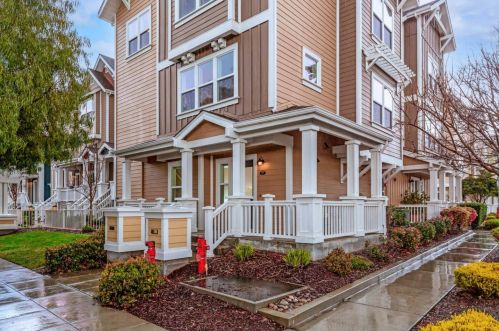 1921 Newbury Dr, Mountain View, CA 94043-1781