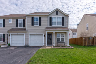 953 Biltmore Ct, Romeoville, IL 60446-4116