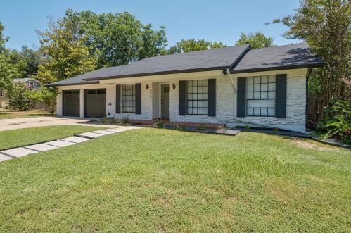 5407 Claymoor Dr, Austin TX  78723-4808 exterior