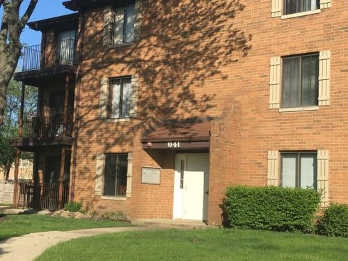 641 Briar Hill Ln, Addison IL  60101-2251 exterior