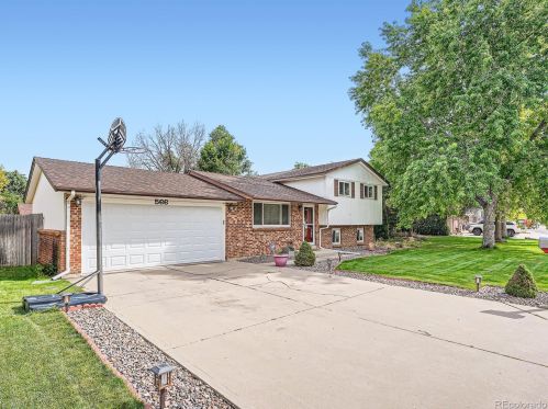 566 Voiles Dr, Denver, CO 80601-3321