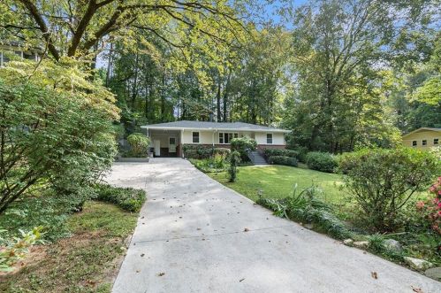 1843 Fern Creek Ln, Atlanta, GA 30329-3313