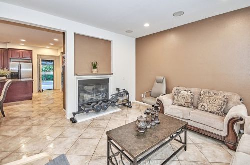 66 White Sage, Irvine CA 92618-8803 exterior