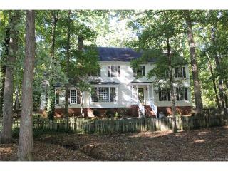 2220 Oakengate Ln, Midlothian VA  23113-4039 exterior