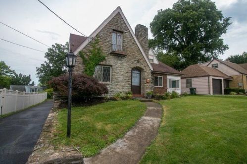 2936 Bend Rd, Cincinnati, OH 45239-7704