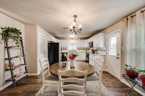 2817 Sierra Dr, Fort Worth TX 76116-3917 exterior