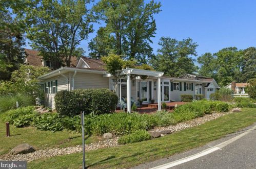 1625 Winters Ave, Shady Side MD 20764-9718 exterior