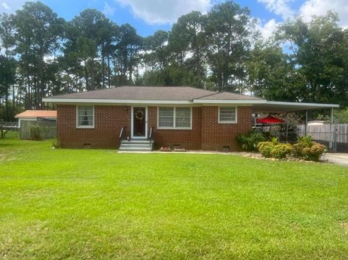607 Cardinal Ave, Cordele, GA 31015-3534