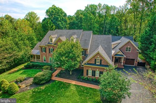 16886 Bold Venture Dr, Leesburg, VA 20176-7161