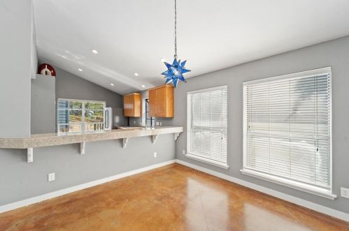7302 Cave Holw, Austin TX  78750-8243 exterior