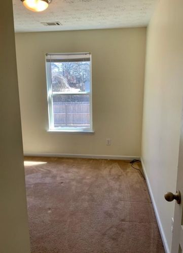 6410 Ellenwood Dr, Rex GA 30273-5046 exterior