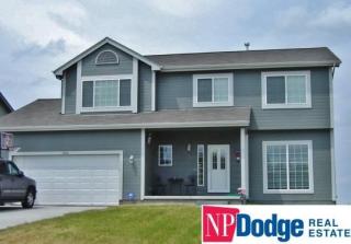 1606 Old Gaelic St, Bellevue, NE 68123-6824