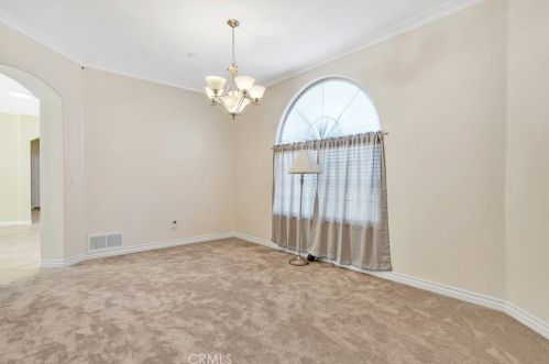 720 Creelman Ln, Ramona, CA 92065-3422