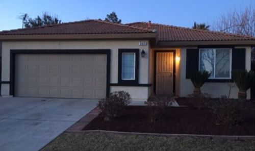 540 Peach Dr, Sharon, CA 93610-2053