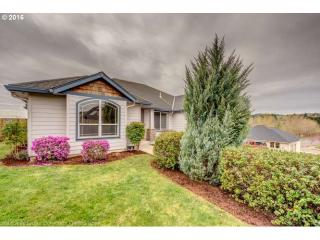 444 Mt Mazama St, Mcminnville, OR 97128-5494