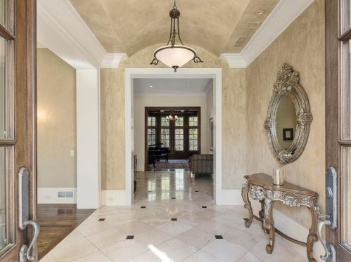 5540 Lake Island Dr, Atlanta GA  30327-4832 exterior