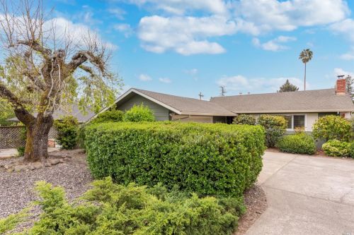 7919 Covert Ln, Sebastopol, CA 95472-2757