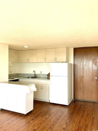 2888 Ala Ilima St, Honolulu HI  96818-5220 exterior