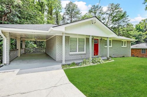 3582 Highwood Dr, Atlanta GA  30331-2517 exterior
