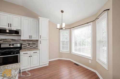8925 Plantation Bend Trl, Gainesville, GA 30506-4845
