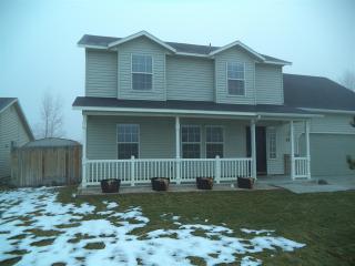 582 Cassandra Ave, Mora ID  83634-2369 exterior