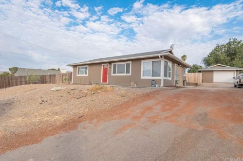 293 Mesa Grande Dr, Cholame, CA 93461-9714